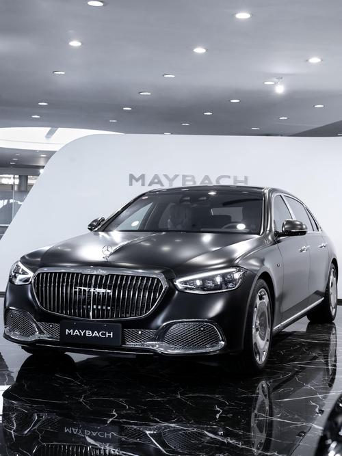 东莞301岚图汽车的售后服务让用户无忧出行，迈巴赫未来的豪华车趋势